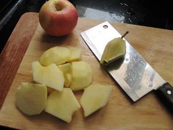 苹果沙梨猪骨汤的做法步骤7