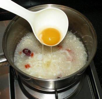 酒糟煮鸡蛋的做法步骤4