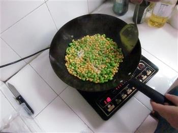 小虾炒双豆的做法步骤2