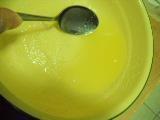 蛋香芝麻甜薄脆的做法步骤2