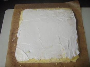 奶油蛋糕卷的做法步骤21
