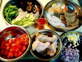 西班牙海鲜锅仔饭的做法步骤2