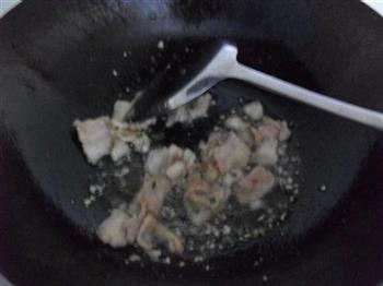 菜花炒肉片的做法步骤3