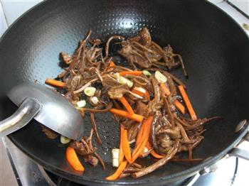 茶树菇烧木耳的做法步骤10