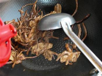 茶树菇烧木耳的做法步骤8