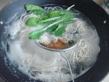 鲜蔬蛋皮海藻拌面的做法步骤10