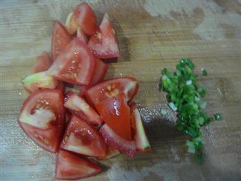 番茄鸡蛋剪刀面的做法图解3