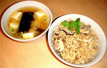日式菌菇饭的做法步骤5