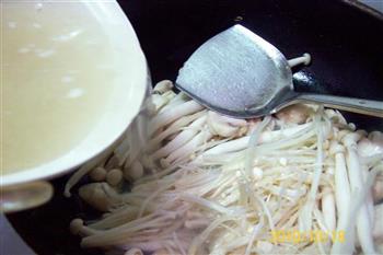 香菇排骨山珍汤面的做法步骤27