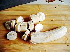 香蕉核桃冰激凌的做法步骤3