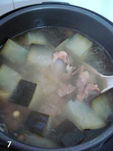 黄豆冬瓜筒骨汤的做法步骤7