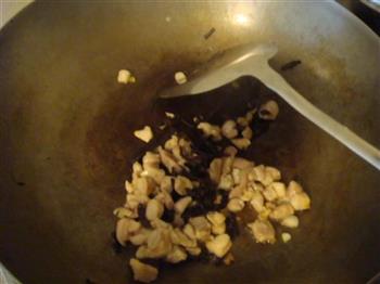 芽菜肉丁拌面的做法步骤10