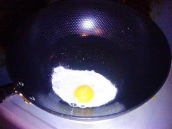 糖醋鸡蛋的做法步骤2