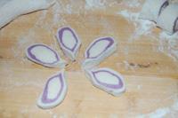紫薯花瓣馒头的做法图解4