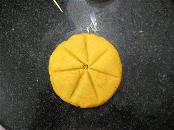 甜糯南瓜饼的做法图解4