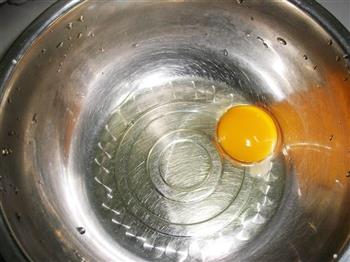 葱香腊肠鸡蛋饼的做法步骤3