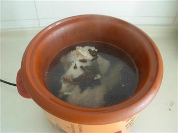 蕨麻猪骨汤的做法图解3