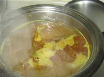 咖喱米线牛肉汤的做法图解2