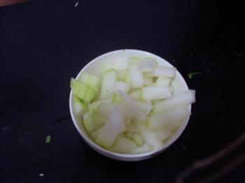海米冬瓜汤的做法图解2