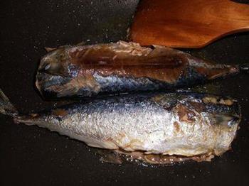 沙丁鱼炖土豆的做法步骤6