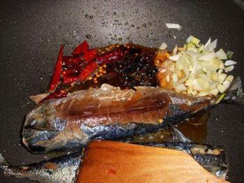 沙丁鱼炖土豆的做法图解7