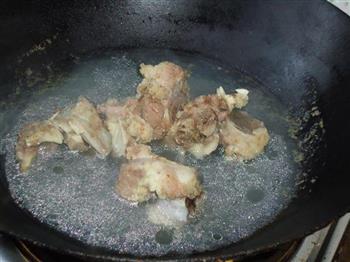 玉米马蹄猪骨汤的做法步骤2