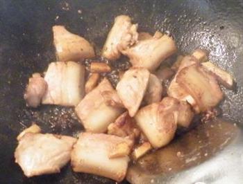 芋头烧五花肉的做法步骤9
