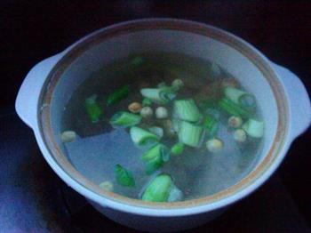 莲子薏米煲鸭汤的做法步骤10
