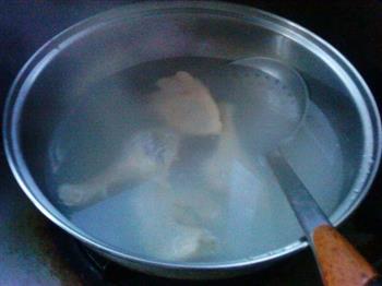 莲子薏米煲鸭汤的做法步骤5