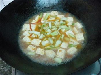 青菜炖豆腐的做法步骤7