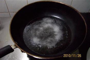 清水油盐炒菠菜的做法步骤3