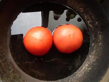 番茄煎蛋汤的做法图解2