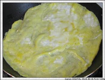 黄瓜培根鸡蛋卷的做法步骤2