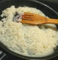 香炒糯米饭的做法步骤2