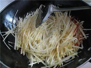 双椒土豆丝的做法步骤3