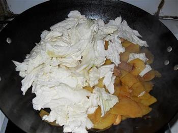 土豆片烧白菜的做法图解8