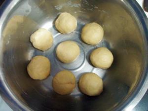椰丝球面包的做法步骤4