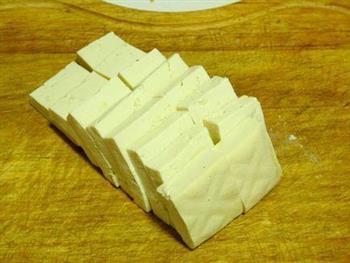 鲅鱼头炖豆腐的做法步骤2
