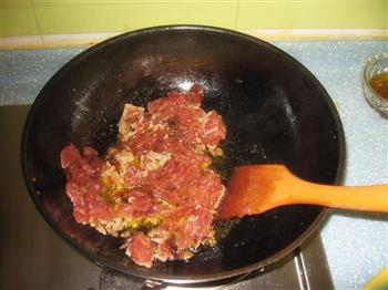 盐煎肉的做法步骤2