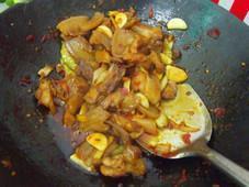 菜薹回锅肉的做法步骤6