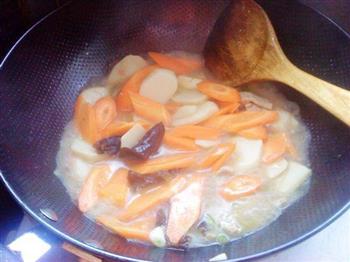 芋香胡萝卜炒肉的做法步骤8