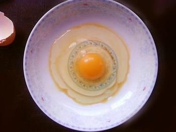 微波炉煎鸡蛋的做法步骤3