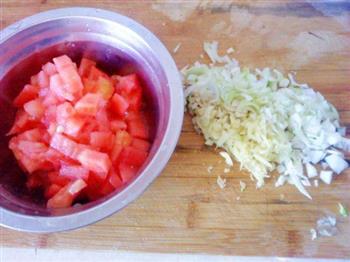 土豆番茄蛋炒饭的做法步骤3