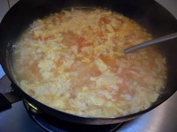 西红柿鸡蛋疙瘩汤的做法步骤13