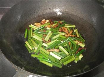 蒜苔炒肉丝的做法步骤5