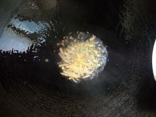 砂锅鱼头煲的做法步骤10