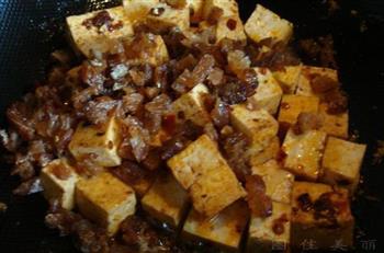 豆豉鲮鱼烧豆腐的做法图解6