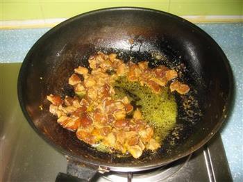 咖喱土豆鸡肉饭的做法步骤2