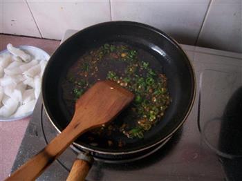 辣椒蒸肠粉的做法步骤2