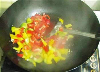 彩椒烩牛柳的做法步骤4